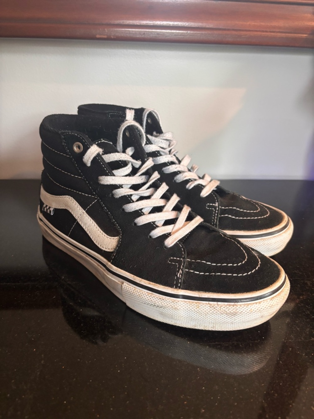 Vans Sk8-Hi Classic Black & White High-Top Sneakers Men’s 9